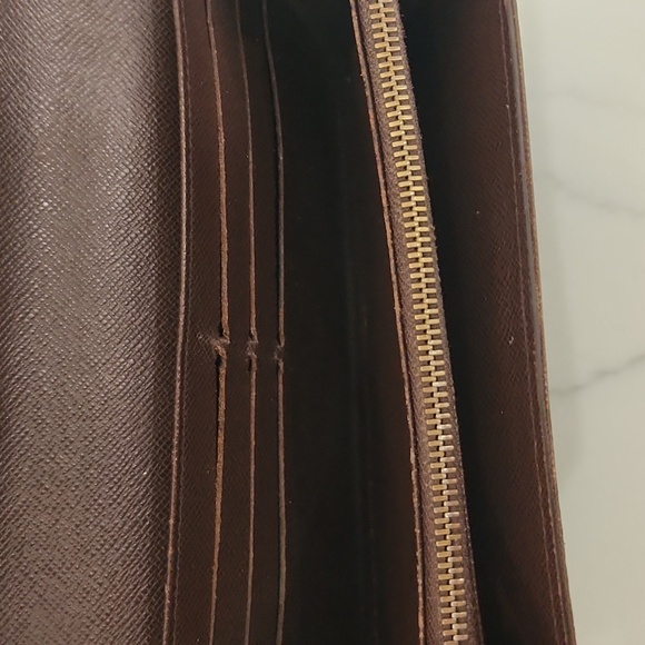 Louis Vuitton Damier Sarah long wallet EUC - Picture 9 of 12